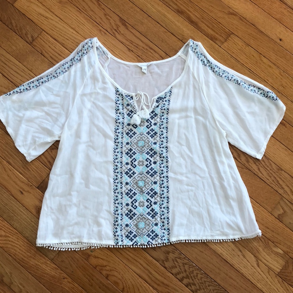 Adorable Aeropostale Peasant Shirt
